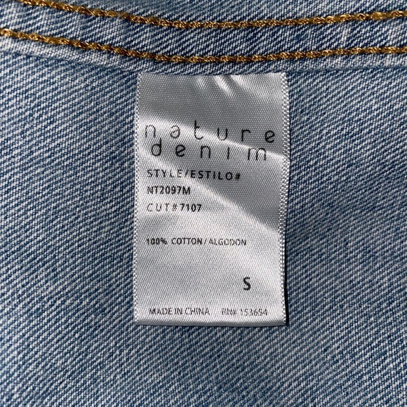 NWOT Nature Denim by Kancan Distressed Jean Jacket - Picture 4 of 4